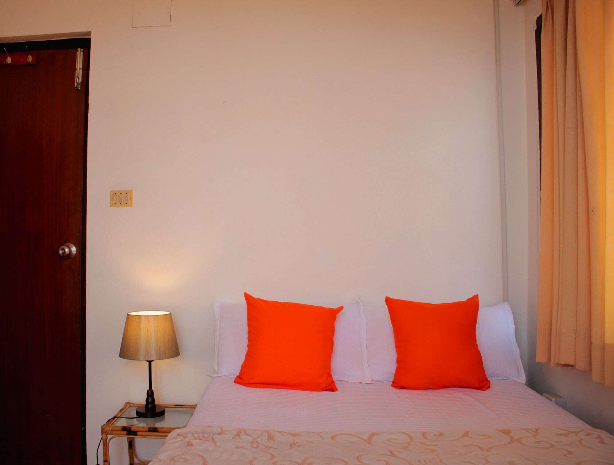 Ojas Wellness B&B Lalitpur 外观 照片
